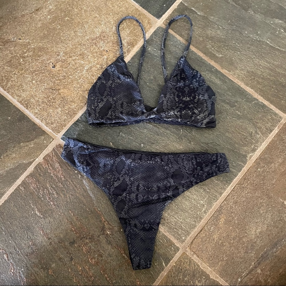 Acacia swimwear snake set